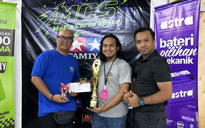 CHAMPION
